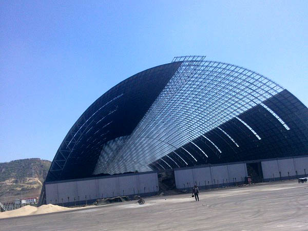 仙桃桶壳螺栓球网架工程